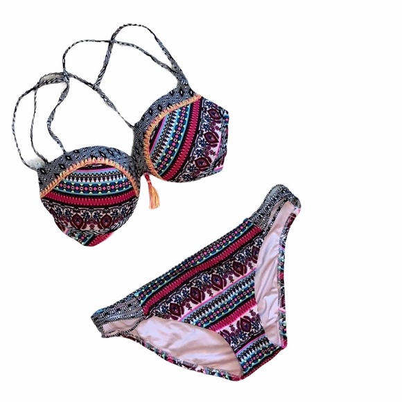 Shade & Shore Other - NWOT Hot Bikini